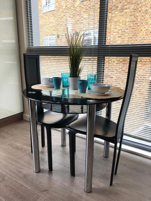 Studio Apartment Opposite Shoreditch Park London Exterior photo