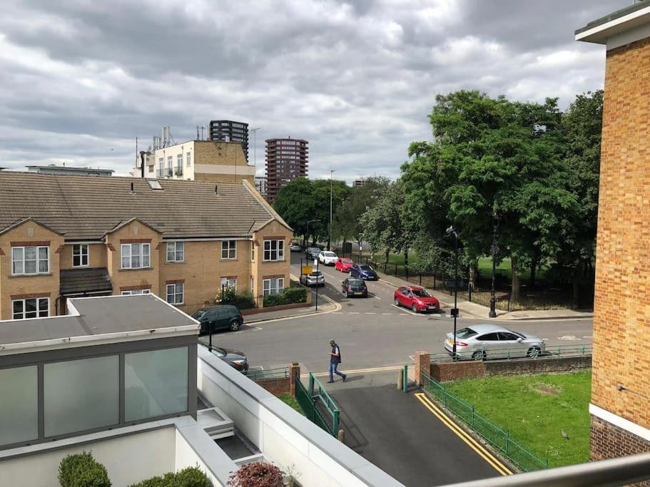Studio Apartment Opposite Shoreditch Park London Exterior photo